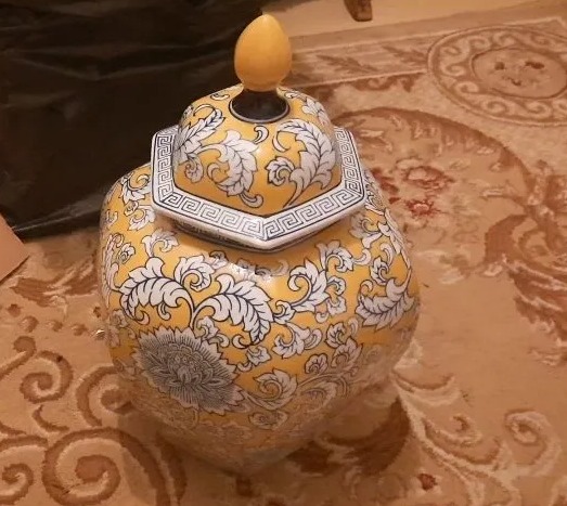 Large Ravello Temple Jar